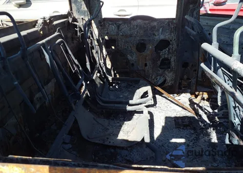 2017 Nissan Titan Sv from USA, damaged, VIN 1N6AA1E56HN532702